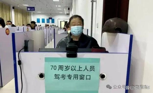 电动自行车上牌政策_如何应对限号限行_四轮低速电动车国家标准